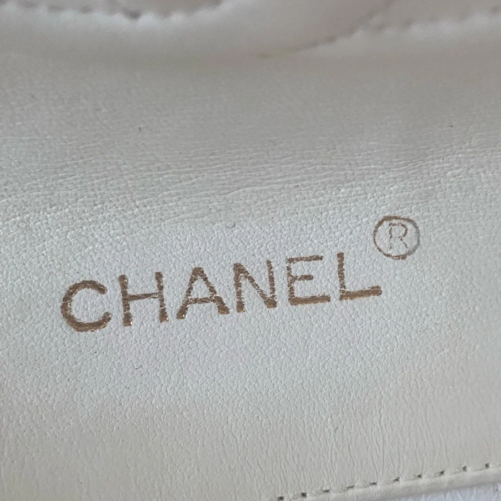 Chanel Vintage Quilted Lambskin XL CC 24k Gold Plated hardware Flap Bag - Picture 8 of 10